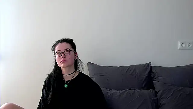 AshleyD  online show from May 23, 7:39 am