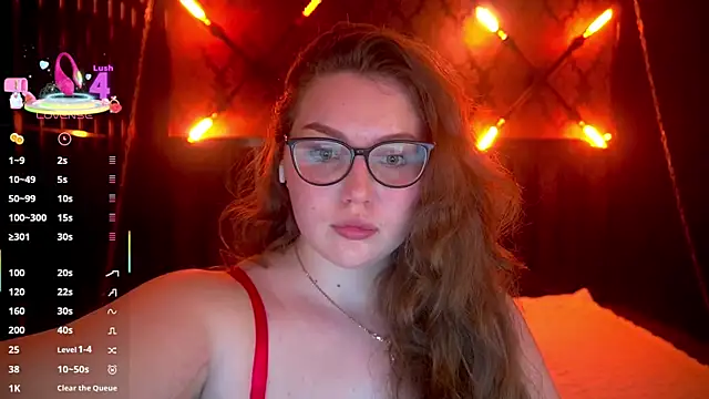LuxSopphia online show from May 10, 1:35 pm