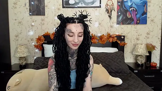 Velvetbat online show from October 13, 7:11 am