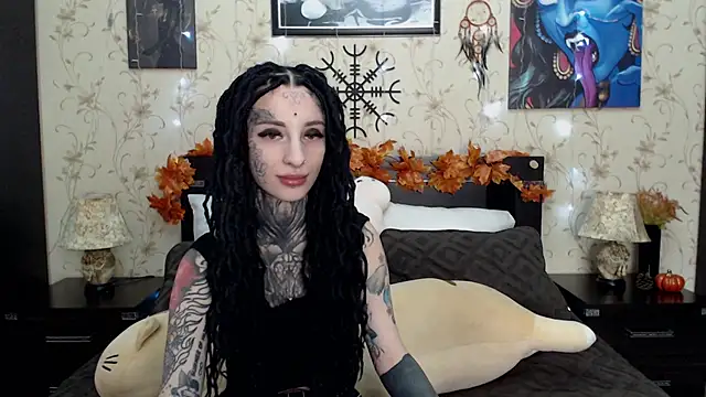 Velvetbat online show from October 12, 7:00 am