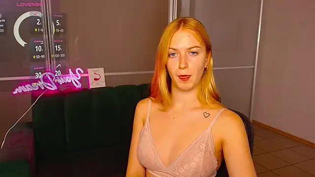 MirandaMayers online show from September 17, 5:49 am