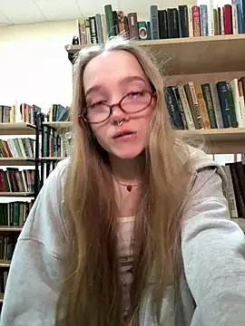 bambi lu online show from May 27, 7:44 pm