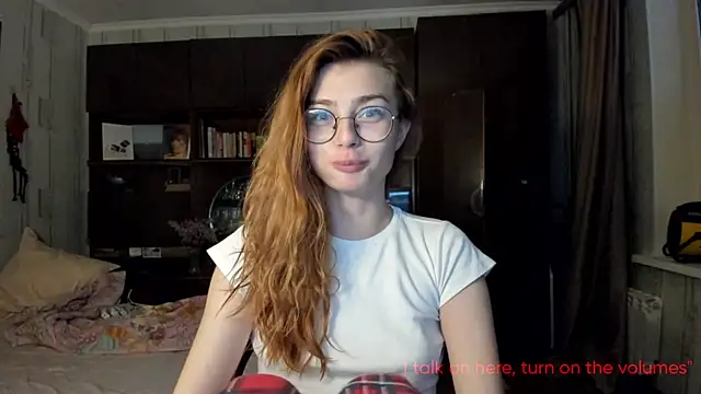 AngelaSwan online show from October 13, 3:04 pm