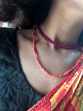 Eshna Dabral online show from November 16, 3:30 am