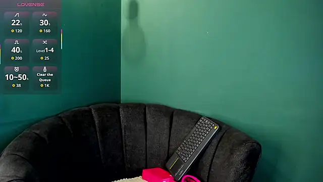 Elaine87  online show from October 11, 11:40 pm