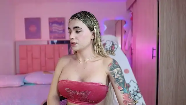 lunesweet online show from October 17, 10:57 pm