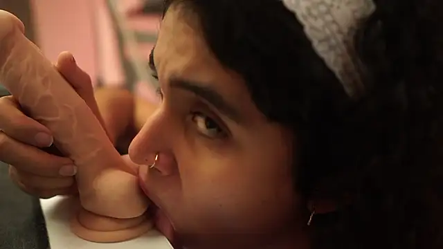 bonniie 98  online show from March 17, 7:29 pm