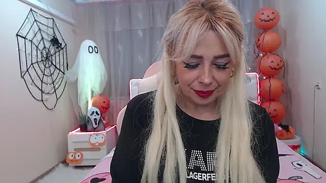 KatrinaCharm online show from October 13, 12:52 pm