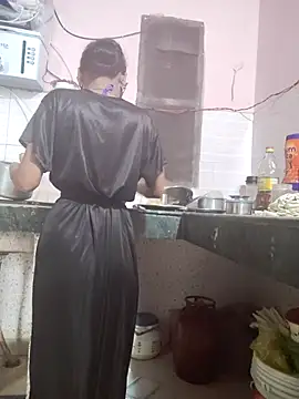 Desi Bhabi 01 online show from February 21, 6:36 am