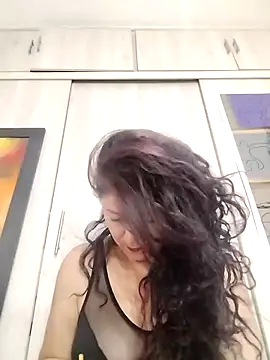 lunadicty online show from May 10, 12:56 am