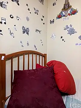 katrina perez online show from October 19, 11:51 pm