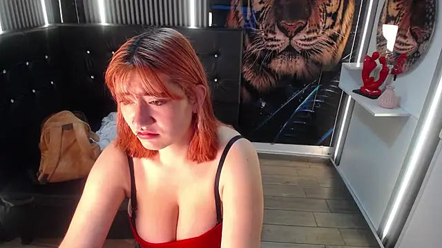 Cerecitaa02  online show from November 17, 2:51 pm