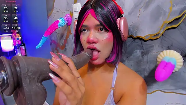 Sasha  moore online show from November 9, 8:49 pm