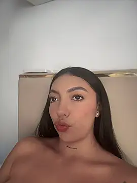 ImAshley1 online show from April 13, 1:56 pm