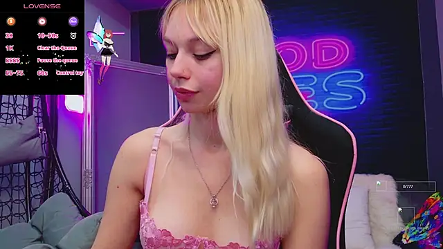 AlessiaCroft online show from October 30, 5:21 am