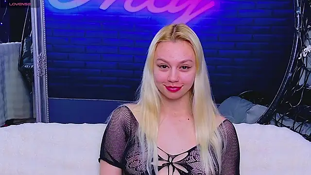 AlessiaCroft online show from May 7, 4:39 am