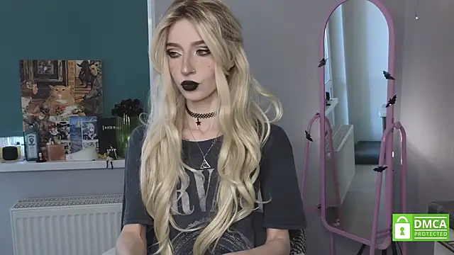 sweetuniporn online show from May 5, 8:06 am
