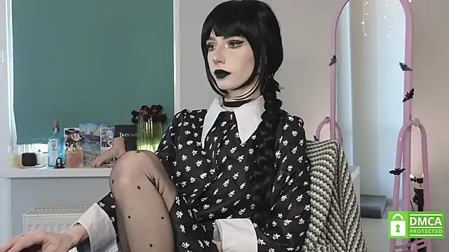 sweetuniporn online show from May 6, 8:40 am
