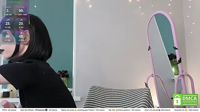 sweetuniporn online show from May 10, 9:33 am
