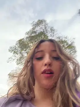 Baby  Otaku online show from March 19, 10:47 pm