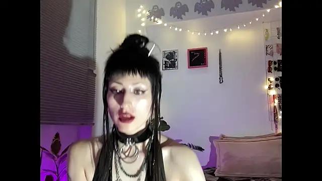 ELENA UMBRA online show from April 12, 2:03 am