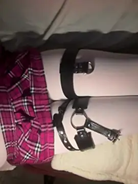 69kinkypickle69 online show from August 8, 2:52 am