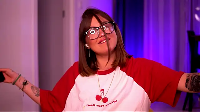 AryaDeluna online show from October 8, 12:04 am