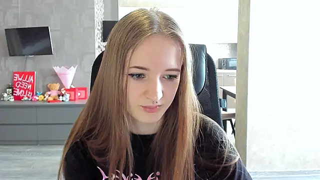 KateKayer online show from May 8, 12:52 pm