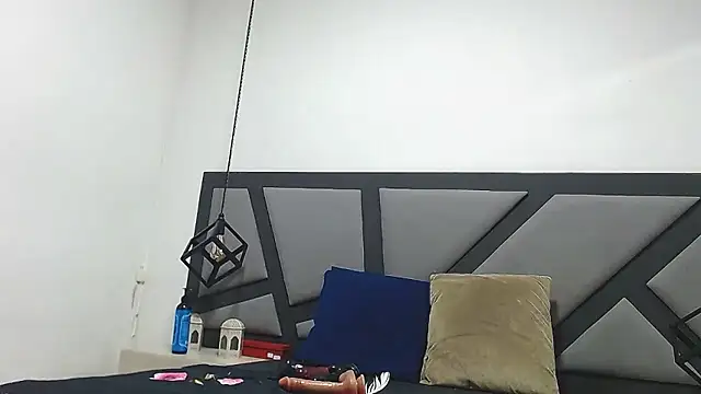 amanda ramirez online show from January 17, 11:12 pm