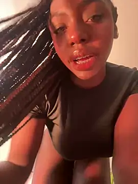 alissradiante1 online show from February 23, 12:11 am