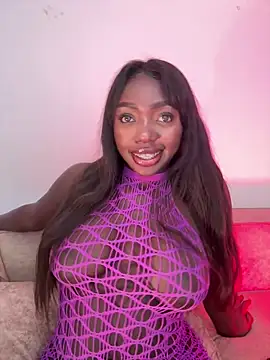 alissradiante1 online show from May 14, 1:44 am