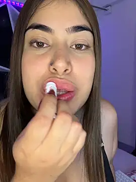 jazminslut online show from May 16, 2:58 am