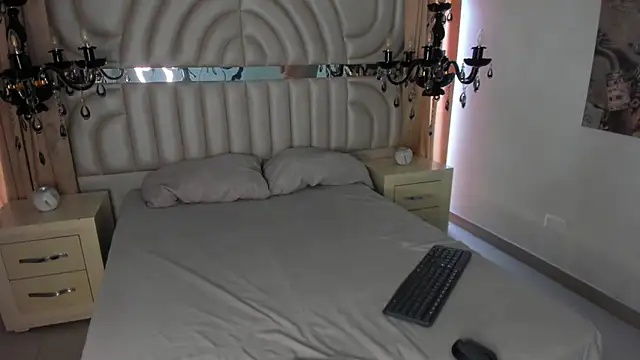 Anittatoro  online show from September 12, 7:43 pm