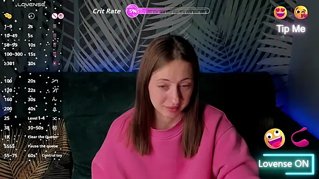 ChristyCrayme online show from May 16, 10:09 pm
