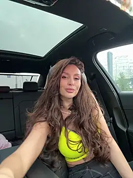 LunaBex online show from November 27, 6:05 am