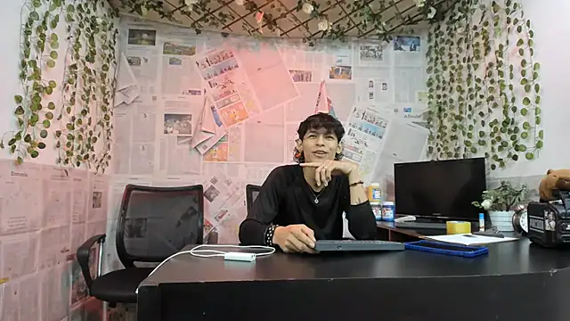 Bastian boyshot77 online show from June 30, 1:10 pm