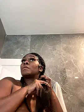 Foreignthaababyy online show from September 13, 7:38 am