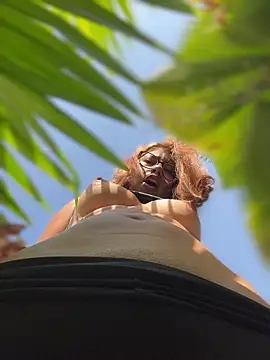 sara calderon online show from January 9, 1:48 pm