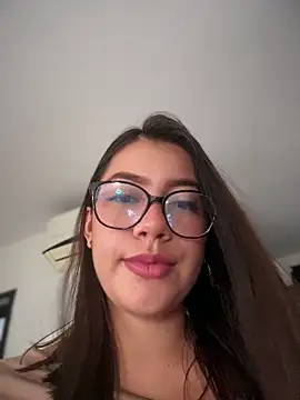 sara calderon online show from May 17, 11:42 am