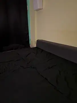 HaleyAyush online show from April 9, 4:56 pm