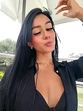 Juliana Xander online show from October 16, 2:09 pm