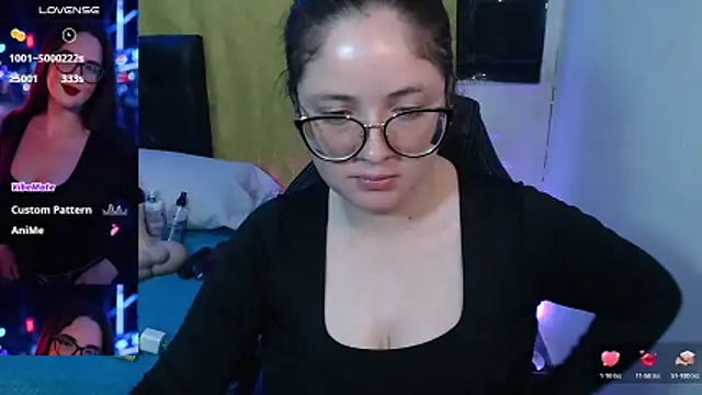 KrystalAdams online show from May 11, 1:46 pm