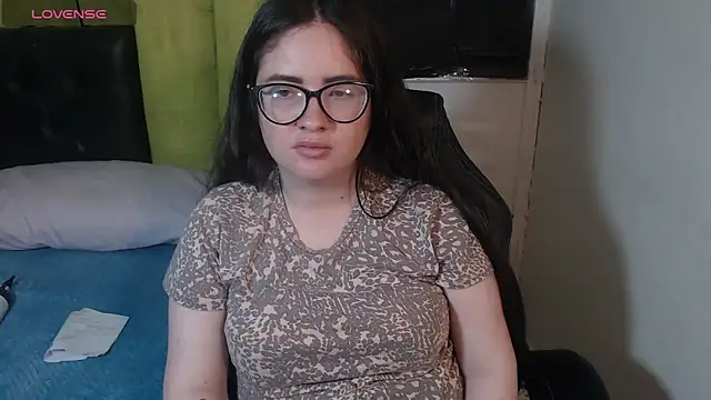 KrystalAdams online show from April 29, 7:08 pm