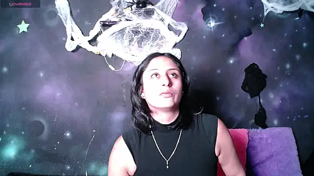 CristaldelLeon s online show from September 29, 7:08 pm
