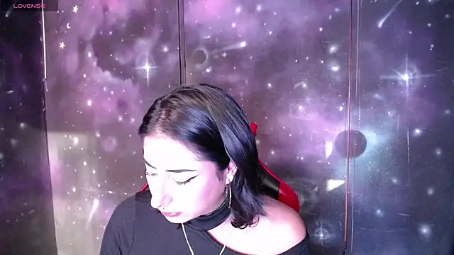 CristaldelLeon s online show from September 24, 9:03 pm