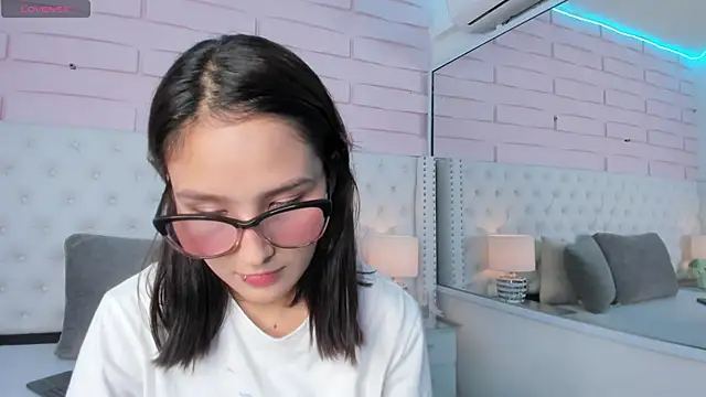 abby-joule online show from November 12, 3:32 pm