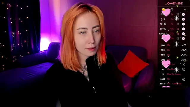 deboramoore online show from April 30, 2:06 am