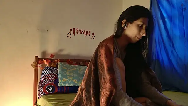  MoonLipson  online show from November 8, 3:28 pm