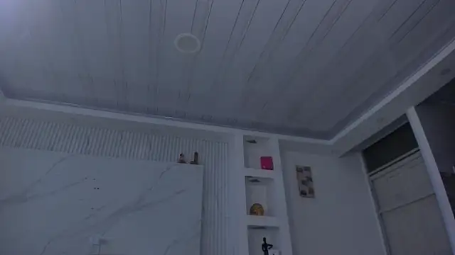 Chloe cooperr online show from March 21, 11:59 am