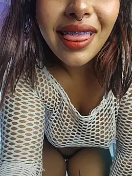 Yessica Lopezz online show from May 10, 12:29 pm